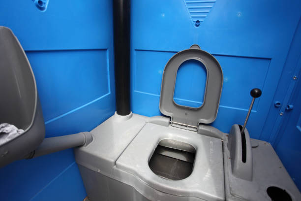 Best Portable Restroom Maintenance and Cleaning  in Russellville, AL